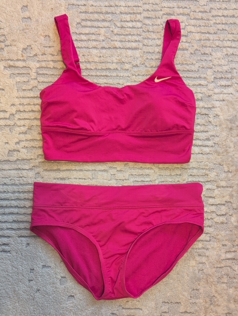 Nike Women's Hot Pink Scoop Swim Top & Briefs - Picture 2 of 2